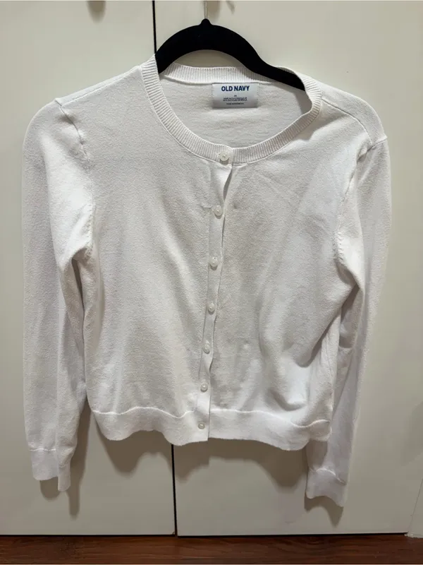Old Navy White Cardigan Sweater - Image 3