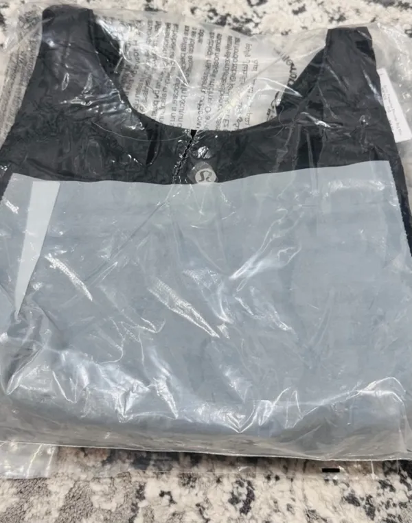 Lululemon Black Quilted Shoulder Hobo Bag - Image 4