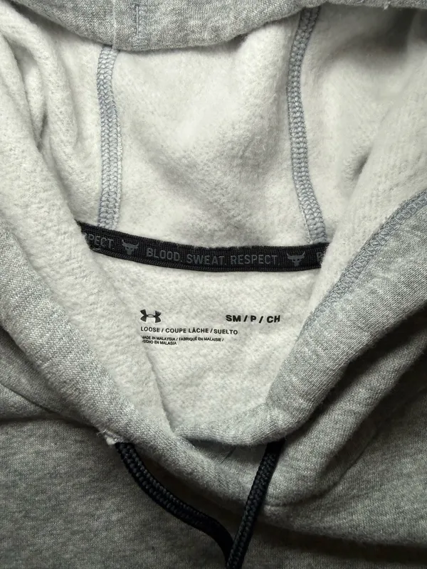 Under Armour Gray Cropped Hooded Pullover Size S - Image 2