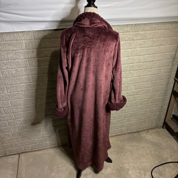 Natori Plush‎ Sherpa Trim Robe Burgundy Cozy Loungewear Size medium- NO belt - Image 5
