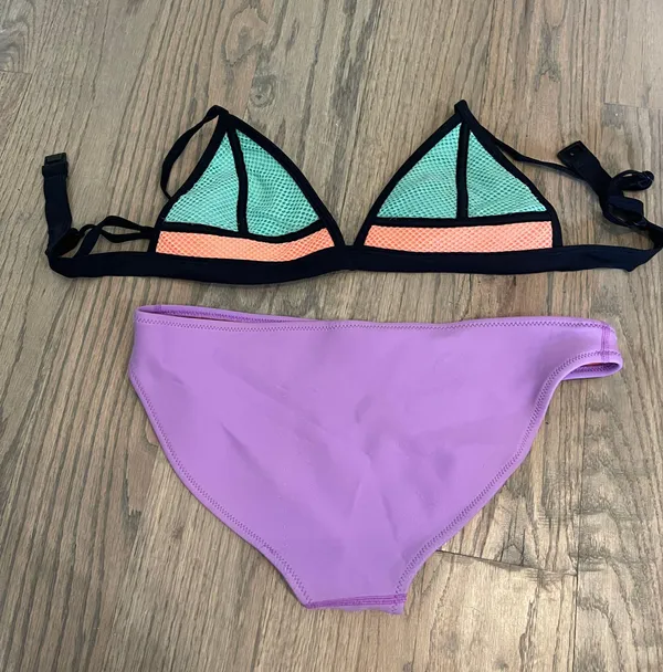Swimsuit - Image 2