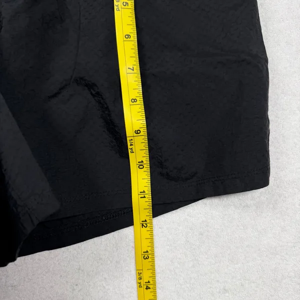 Nike Women’s Black Running Shorts Lined Athletic Workout Size Medium - Image 7