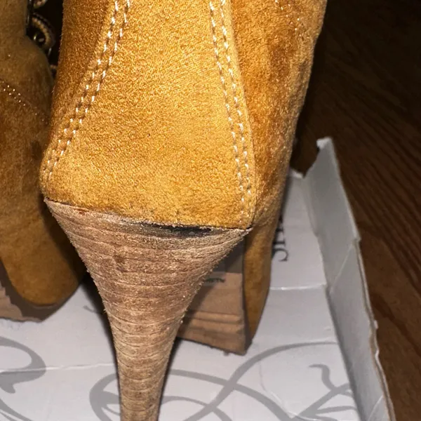 Women's Tan Suede Lace-Up Ankle Bootie - Image 6