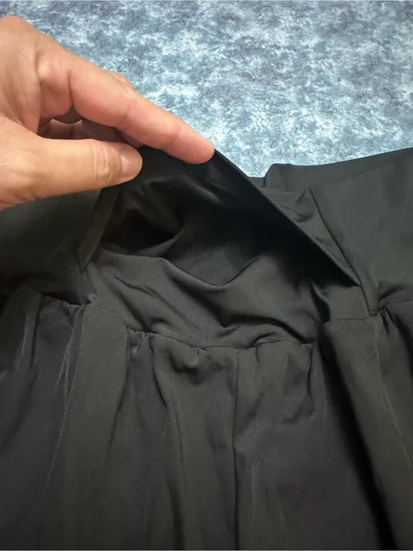 HALARA SoftlyZero Airy Black Athletic Shorts with Hidden Pocket and High Waist - Image 7