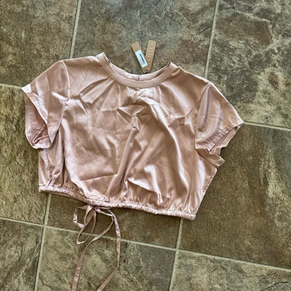 Skims Woven Shine Stretch Satin Crop Top Pink Sand Size Small - Image 5