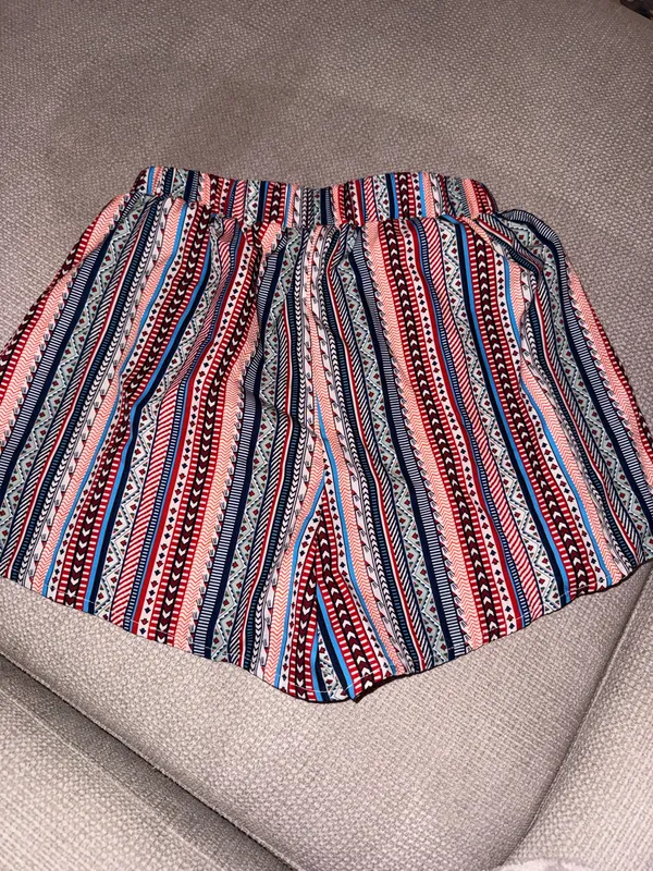 Fun pattern shorts Multiple Size XS - Image 2