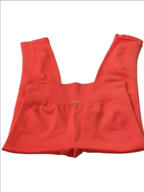 Aerie chill play move cropped leggings size medium - Image 2