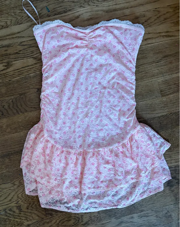Loveshackfancy x PINK strapless lace mini dress - Image 5
