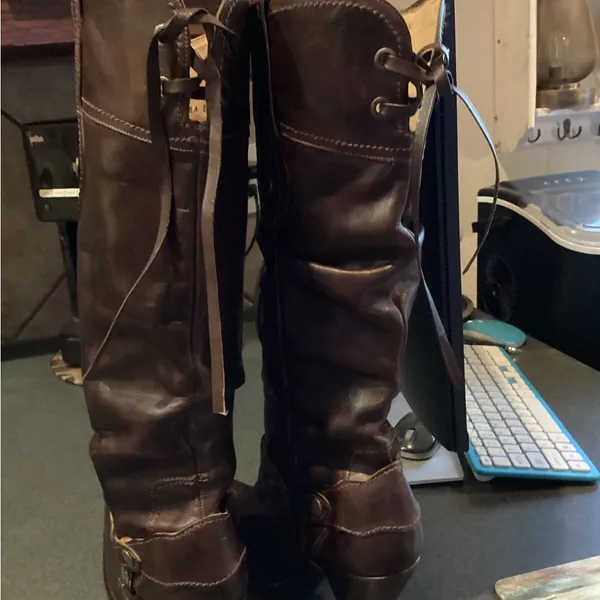 Brown Leather Heeled Boots Size undefined - Image 5