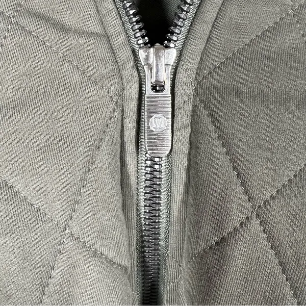 Lululemon Olive‎ Green Quilted Calm Jacket - Image 3