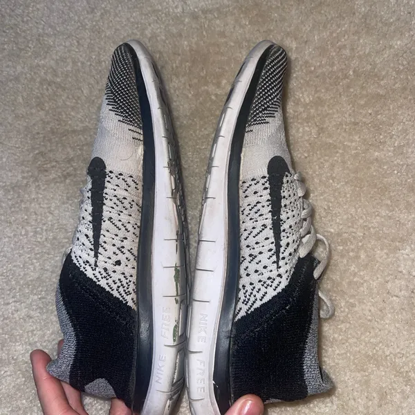 Nike Black and Gray Free FlyKnit 4.0 Running Sneakers - Image 3