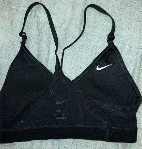 Nike Sports Bra Dri-Fit - Image 3