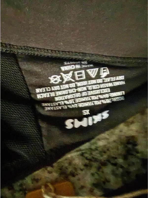 SKIMS Triangle Crossover Bra Onyx XS NWT - Image 6