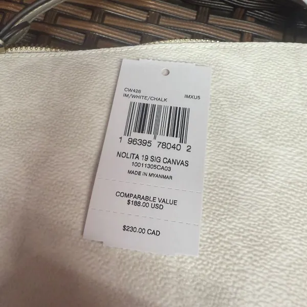 coach Nolita 19 In Signature Canvas cw426 - Image 9