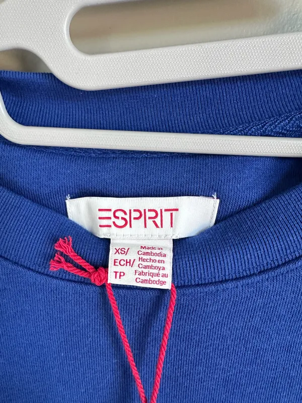 Esprit oversized Blue Sweatshirt New With Tags size XS - Image 2