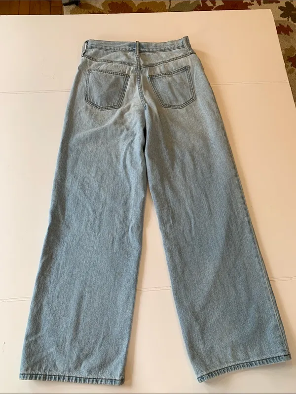 Universal Threads Women’s Size 4 / 27 Relaxed Fit Wide Leg 100% Cotton Jeans - Image 6