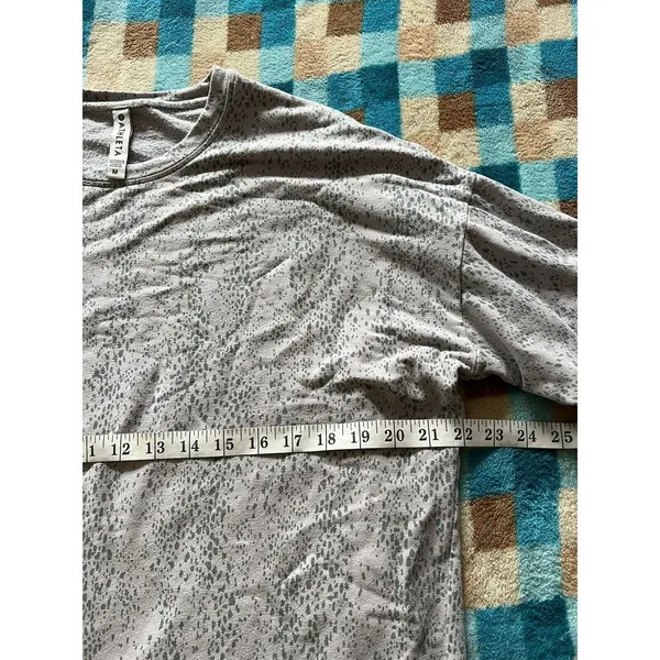 Athleta Long Sleeve Shirt Womens Sz Medium Gray Heathered Rayon Blend‎ Sweater - Image 6