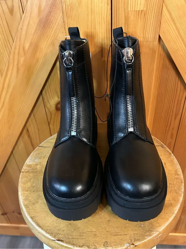 Arizona Jean Co Womens Xander Block Heel Motorcycle Boots Size 8M NWT - Image 2