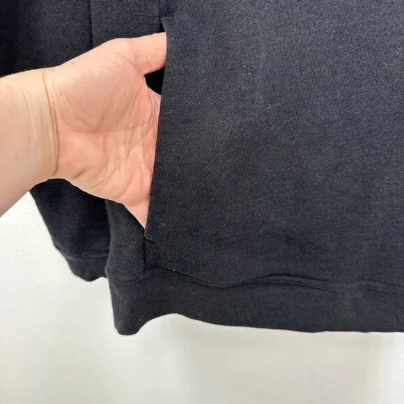 Nike Women's‎ Size XS Black Crewneck Sweatshirt Logo Pockets Casual Outdoors - Image 5