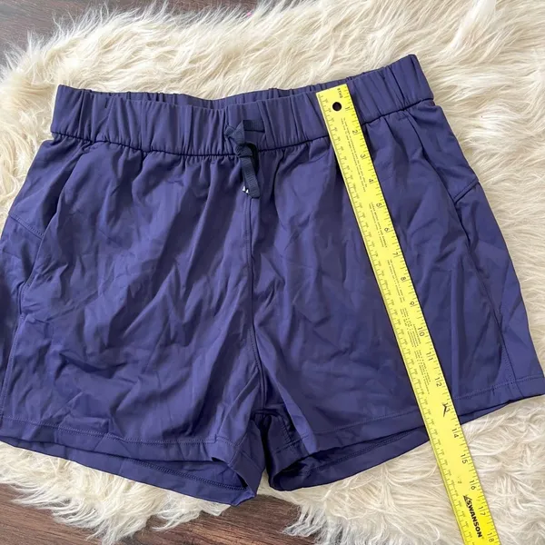 NWT WILLIT yoga shorts hiking shorts active running shorts comfy casual shorts M - Image 8
