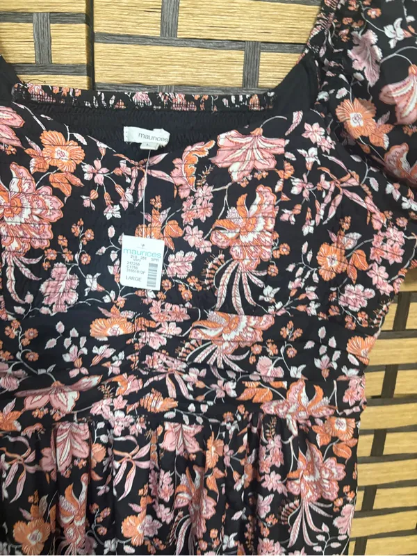 Maurices black and pink floral midi dress size large - Image 5