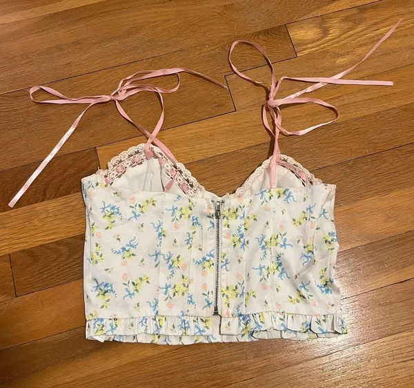 Floral Top White Size XS - Image 3