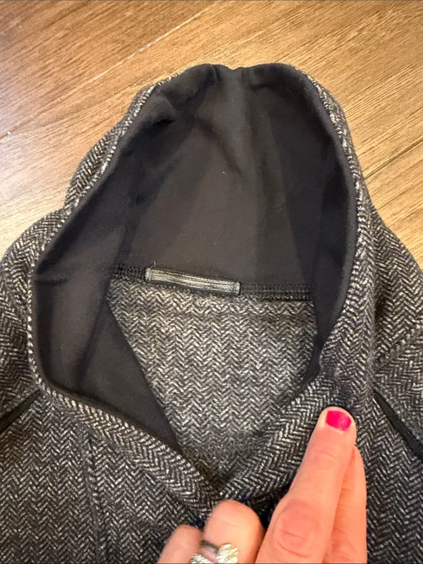 Lululemon Think Fast Pullover in Heathered Herringbone Black Size 10? - C30-131 - Image 6