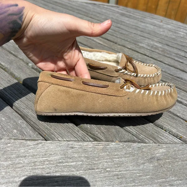 Minnetonka Fur lined Slippers Moccasins Lynda‎ Trapper Women's 5 - Image 8