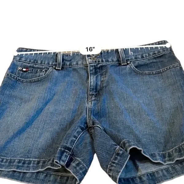 Vintage Tommy Hilfiger Medium Wash High Rise Denim Shorts Sz‎ 8 - Image 7