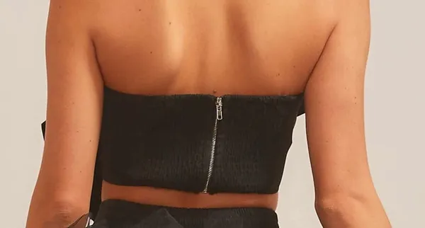 Main Strip Bow Front Strapless Crop Top 🎀 - Image 3