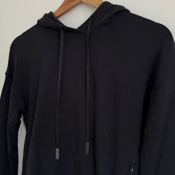 Lululemon Tech Lux Pullover Size 4 Black Hoodie Sweatshirt Wonen’s Small - Image 4