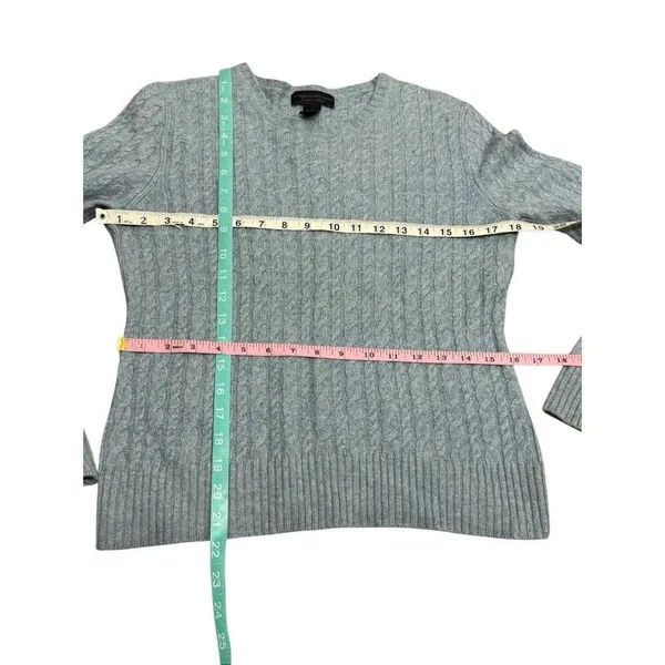 Express cashmere blend sweater size Medium - Image 5