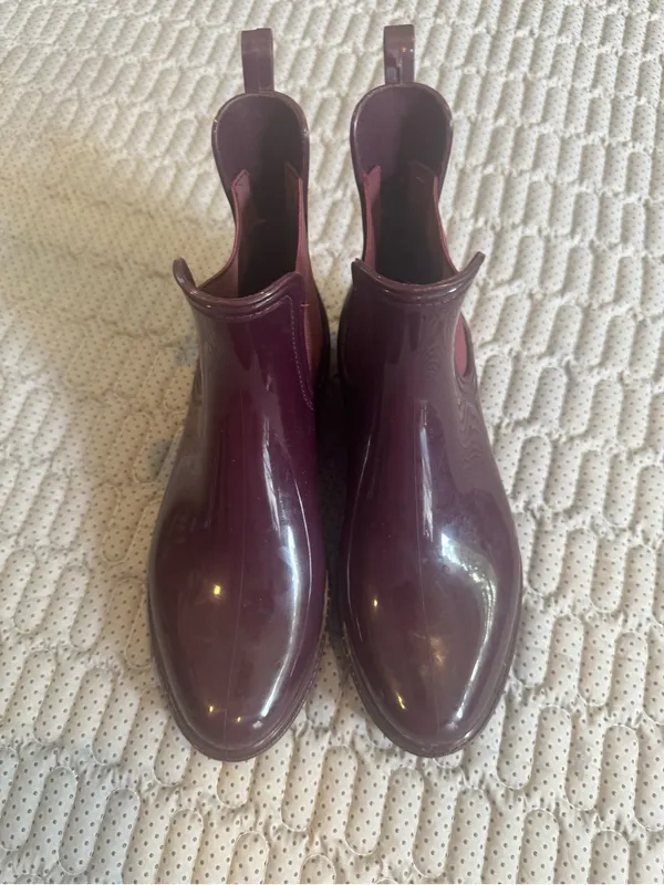 Xappeal Glossy Plum Chelsea Rain Booties - Image 4