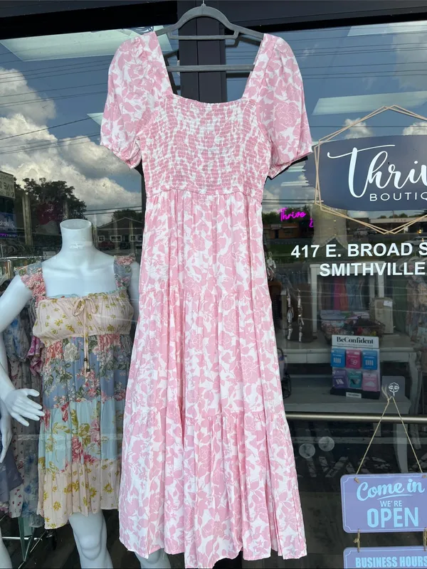 Soft Pink Floral Smocked Midi Dress Puff Sleeves Last One Size Medium - Image 12