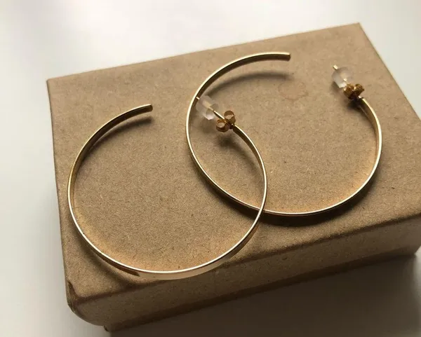14K gold filled hoop earrings 40 mm diameter NEW - Image 2