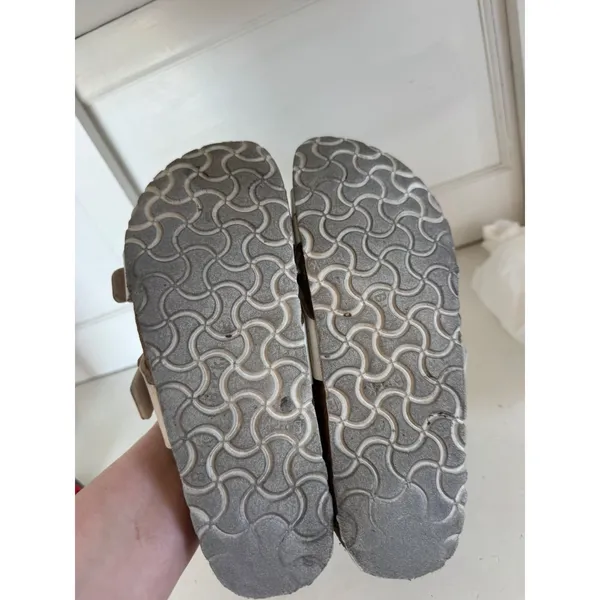 Birkenstock while‎ Yao sandal size 38 (7-7.5) - Image 9