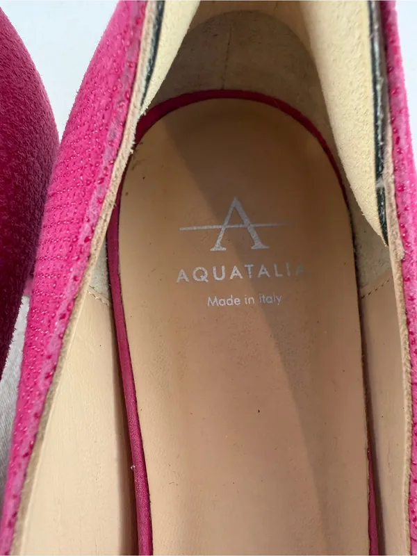 Aquatalia Embossed Suede Pointed Toe Block Heel Pumps‎ in Fuchsia Pink Size 6 - Image 4