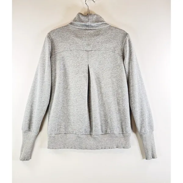 ALO Yoga Women Sweatshirt Gray Haze Turtle Neck Pullover Thumbhole Cozy Small - Image 3