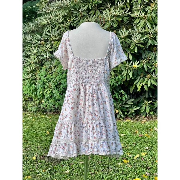 Milkmaid Dress L Crochet Cottagecore American Eagle AE Dainty Floral - Image 4