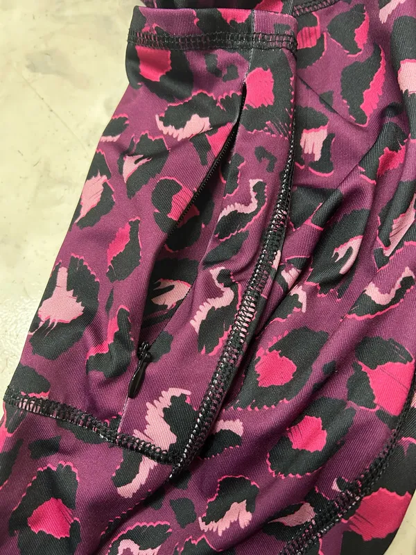 Adrienne Vittadini Purple Pink Leopard Animal Print Leggings Small - Image 3