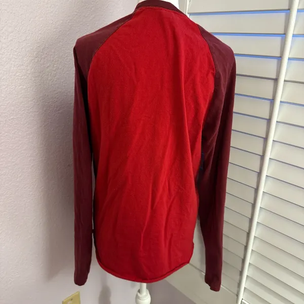 Hollister Burgundy Crew Neck Top - Image 4