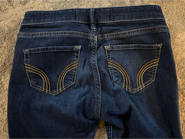 Hollister Low-Rise Jeggings Dark Wash - Image 6
