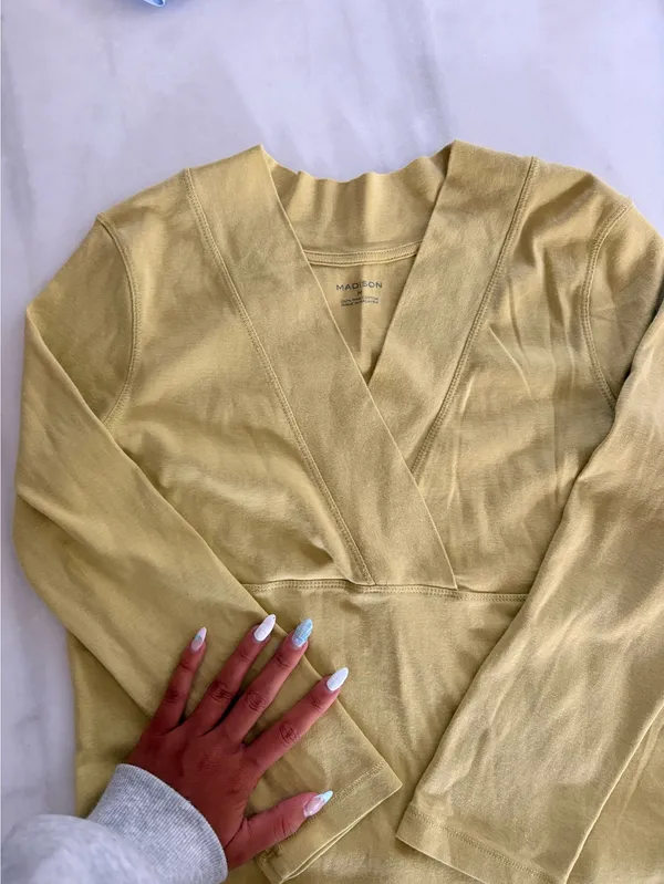 yellow y2k top Size M - Image 2