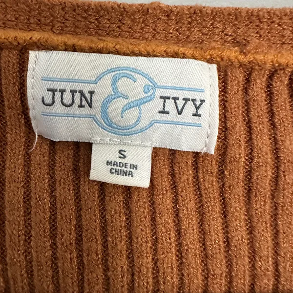 jun & ivy sweater Cropped Cardigan Juniors Small Camel - Image 2