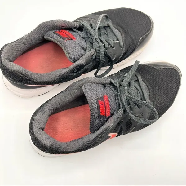 Nike Downshifter 6 Black Athletic Sneakers Shoes Sz 9 - Image 4