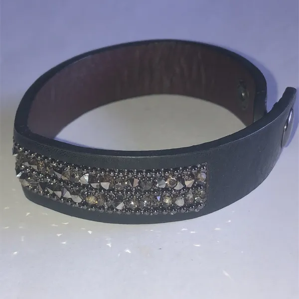 Elegant Black and Silver Tone Rhinestone Bracelet - Image 5