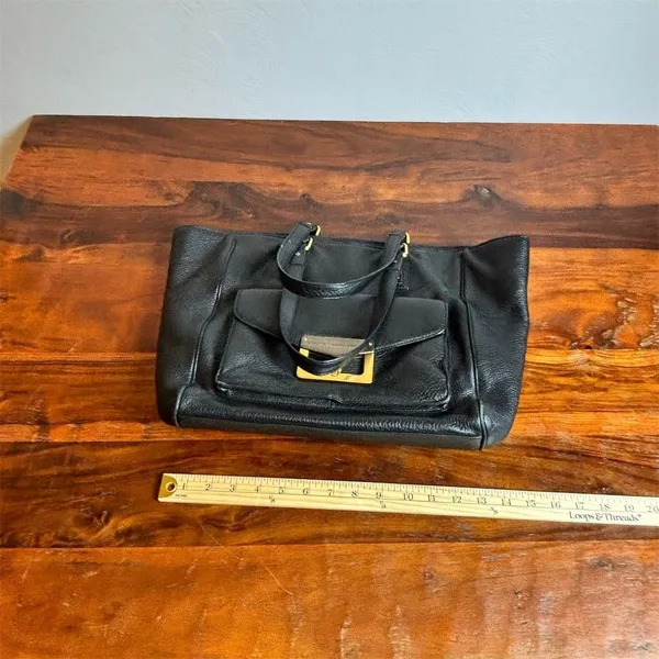 Marc by Marc Jacobs Bianca Hayley Black‎ Tote Bag Gold Hardware - Image 3