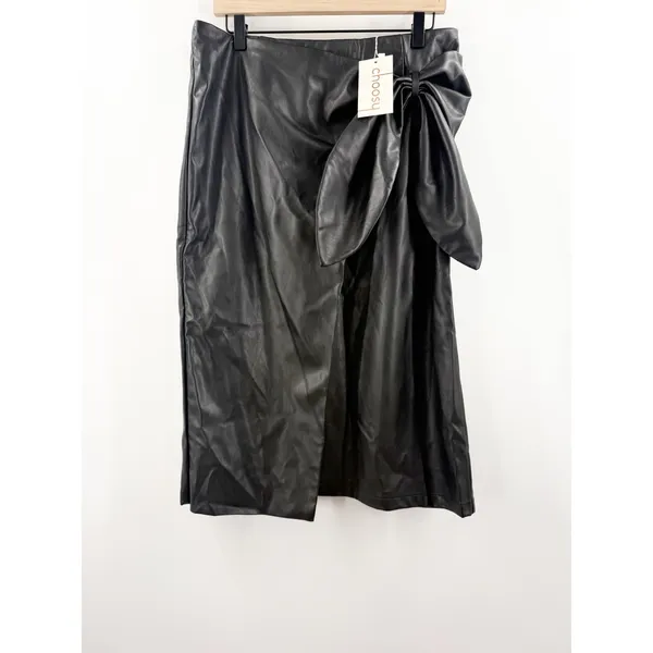 Choosy Skirt SZ Extra Large NWT Black Faux Leather Wrap Midi Bow Tie Waist Vegan - Image 3