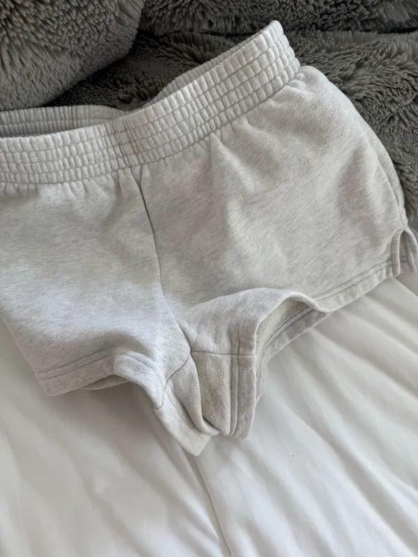Aritzia tna sweatshorts - Image 6