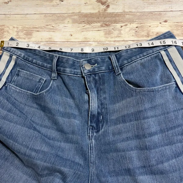 Halara Flex Barrell Jeans Women's Size Large Regular Side Stripe Stretch Denim - Image 7